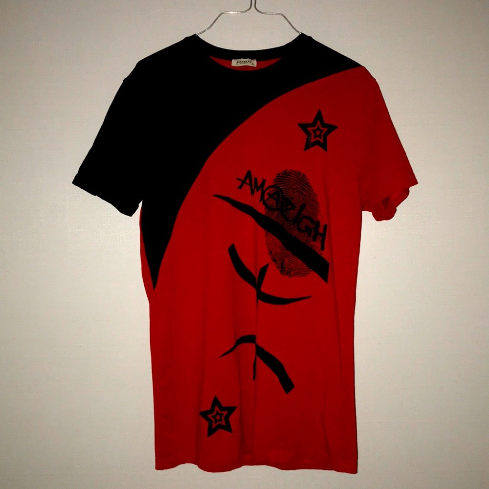 Burberry Black and Red Graphic Short Sleeve Tee
